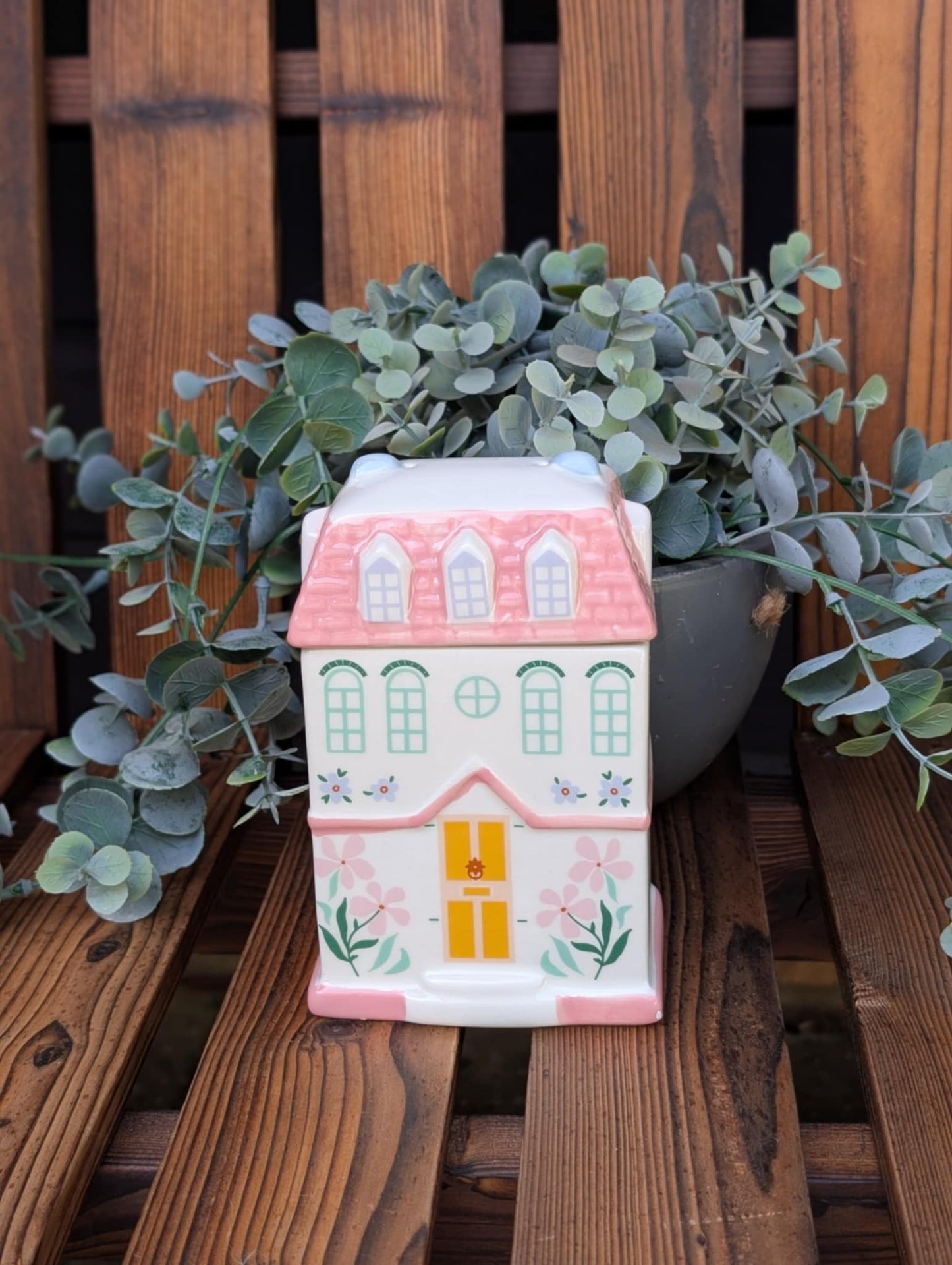 Pastel House Oil + Wax Burner